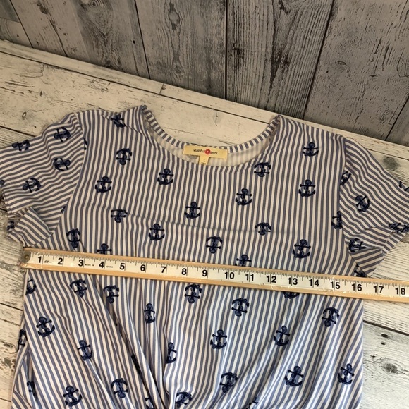 Wishful Park Twisted Front Anchor Top Large - Picture 6 of 8